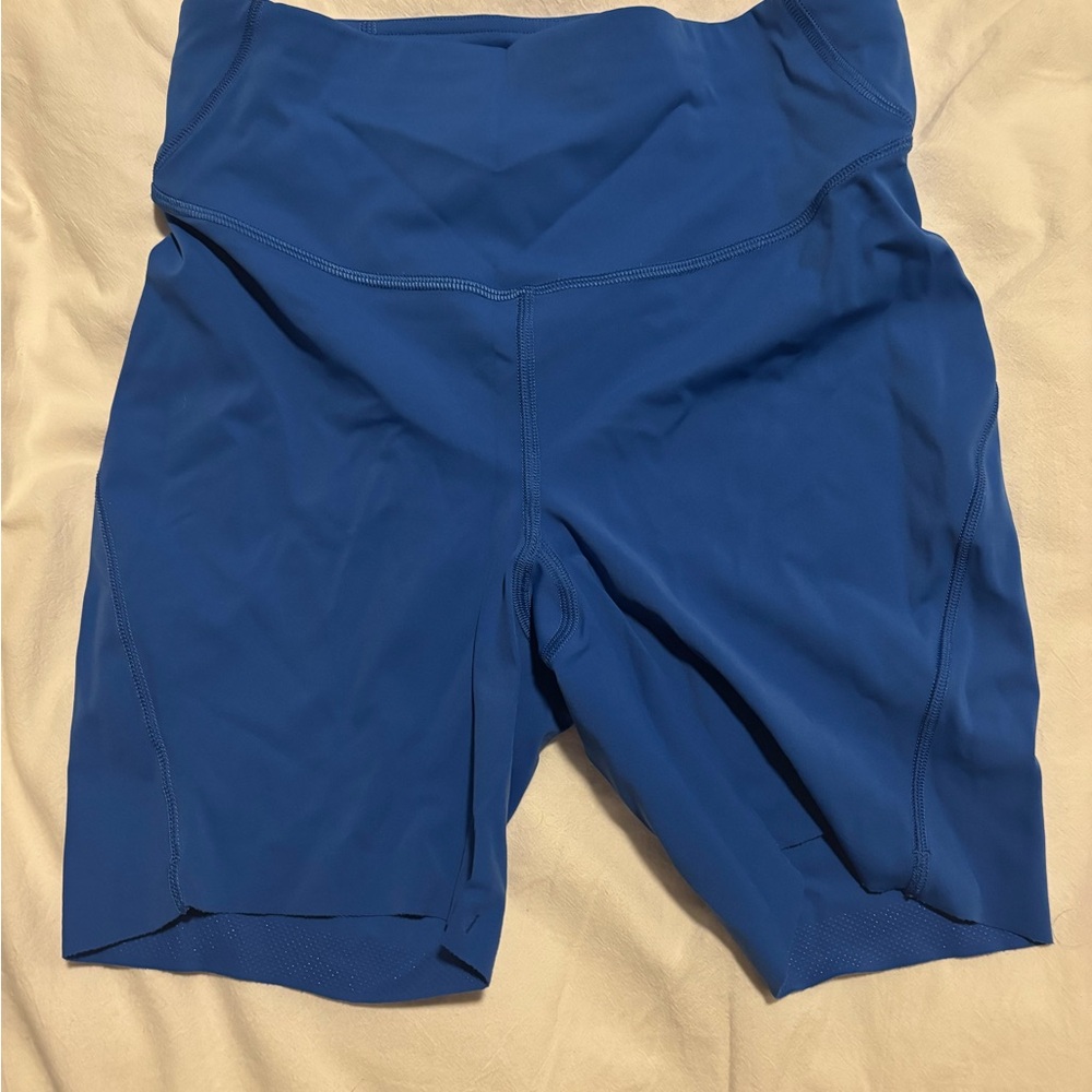 Lululemon Base Pace High-Rise Short 6" Size 6